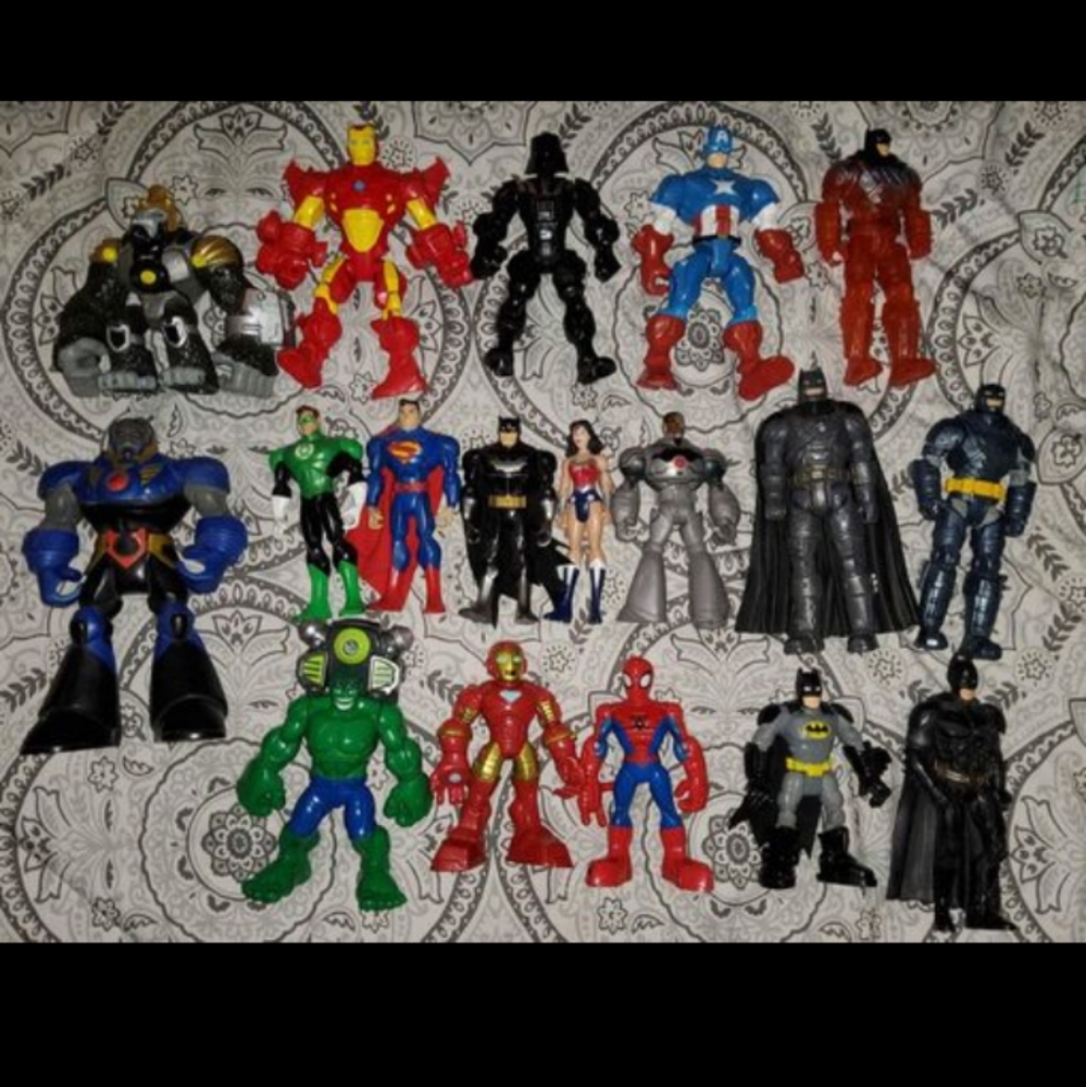 Kids ACTION FIGURES